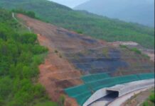 Македонија забрзува, изградбата на автопатот Охрид-Кичево влегува во својата завршна фаза, објави премиерот Мицкоски/видео
