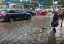 По секој пообилен дожд, Скопје се дави во вода, ќе се најде ли јунак да го реши проблемот?