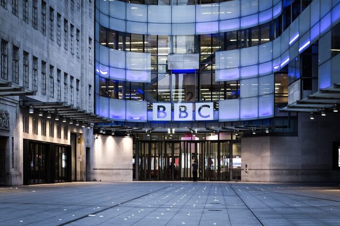 new_broadcasting_house_14561681425-1-696x464-1