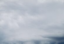 Метеоцунами го погоди хрватскиот брег – морето се крена, се излеа па одеднаш се повлече