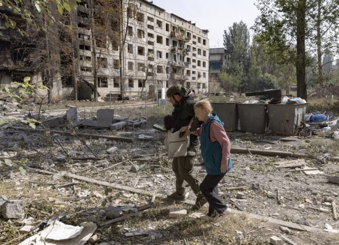 Ukraine's White Angels evacuate civilians from Donetsk frontline