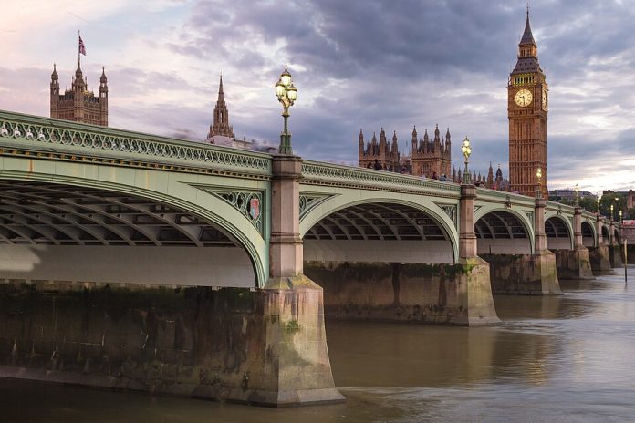 Westminster_Bridge_and_Palace_of_Westminster