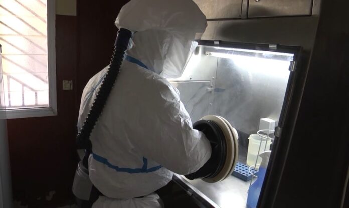 za-ebola-krop-696x415-1