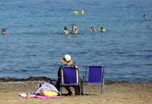 Внимателно на одмор во Грција: И обично скенирање на кју-ар кодот на ресторанското мени им ги празни сметките на туристите