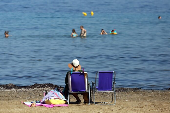 Greece experiences intense heatwave