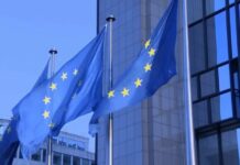 В сабота Исланд оди на референдум за продолжување на преговорите за членство во ЕУ