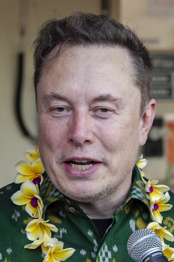 Elon Musk launches Starlink at sub-district community health center in Denpasar