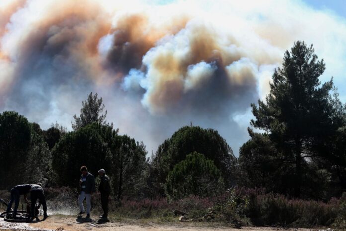 Wildfire rages in the area of Sarti on the Sithonia peninsula in Halkidiki, northern Greece