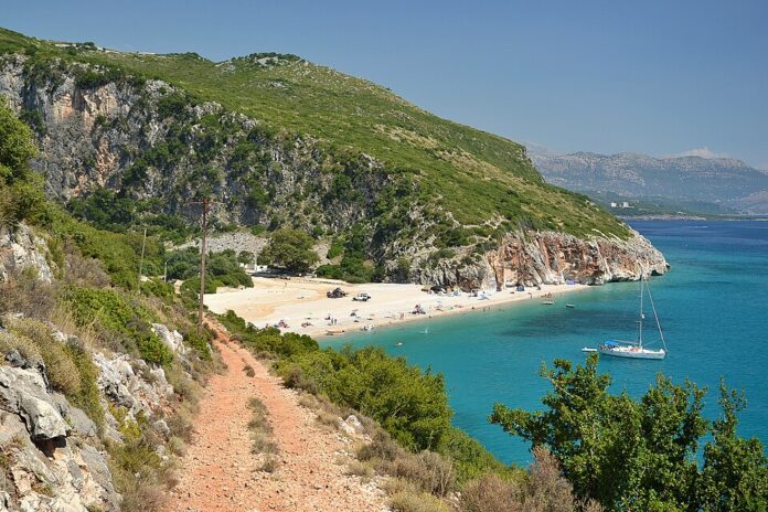 Gjipe_beach,_Albania (1)