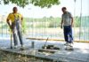 Додека Градот ја уредува пешачката зона на кејот, други ја нагрдуваат