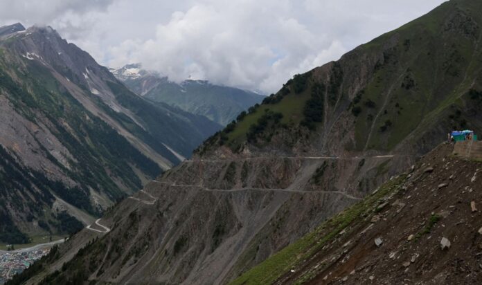 Srinagar Leh Highway