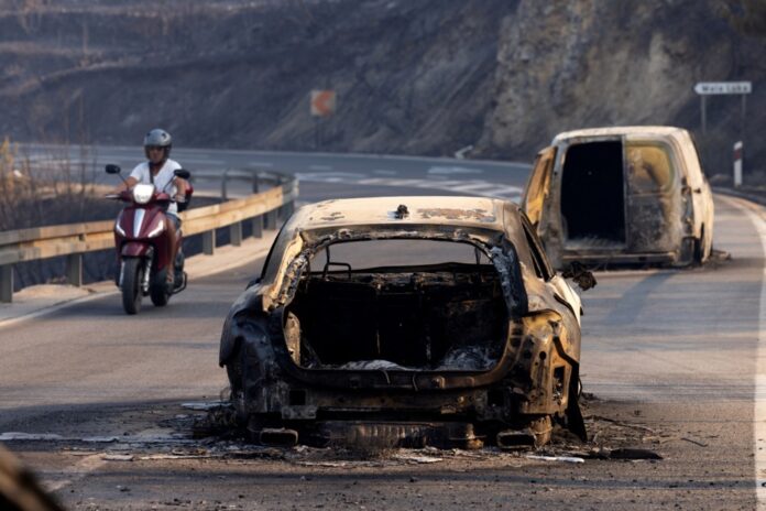 Wildfires in Croatia's Dalmatia region force thousands to evacuate
