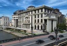 Дел од македонските туристи побарале помош од Конзулатот во Солун поради пожарот на Халкидики