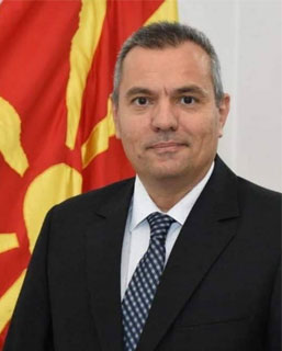 Крум Ефремов ќе биде македонски амбасадор во Софија