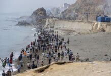 Шпанија под притисок поради мигрантската криза во Сеута: Медиумите тврдат дека владата ги игнорирала предупредувањата, загинаа најмалку 90 лица