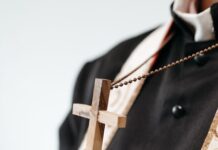 Скандал во хрватската надбискупија: Свештеник од Задар ѝ кажал на силувана девојка да молчи и да се прочисти