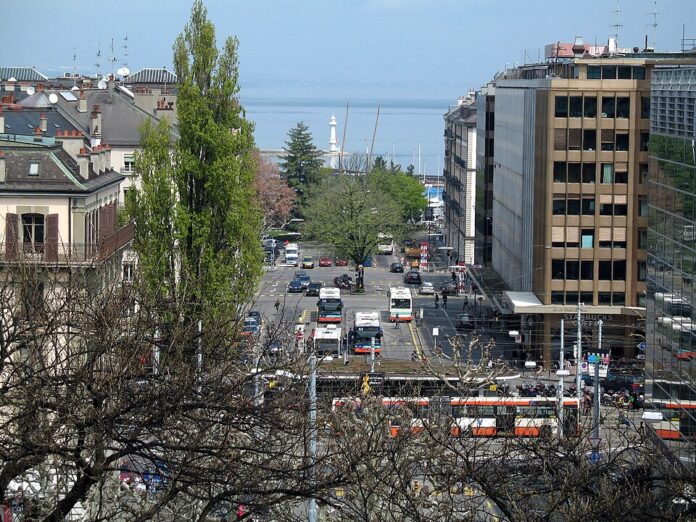 Rue_Pierre-Fatio,_Genève