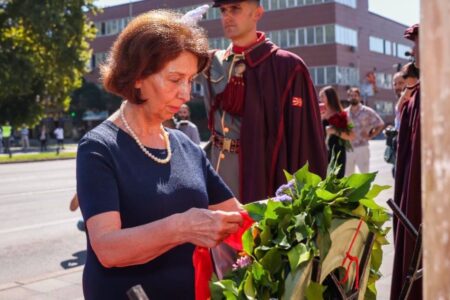 Сиљановска Давкова: Државата јакнее преку националното помирување, да ги надминеме поделбите и да зборуваме во еден глас за прашањата од национален интерес