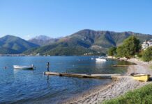 Предупредување до туристите на Јадранот: Не влегувајте во вода, не е пливање – зголемен е бројот на бактерии во морето