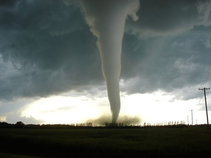 tornadoo
