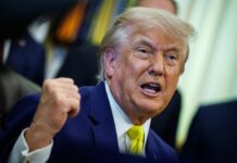 Тајната служба спречи доставување на судски налог: Судирот на Трамп со Би-Би-Си добива пресврт, еве што бараат од судот да направи