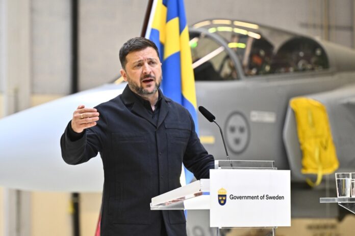 Ukrainian President Volodymyr Zelensky visits Sweden