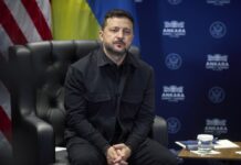 Анимираниот филм „Маша и мечката“ промовира проруски наративи, смета Зеленски: Воведени санкции за креаторите на серијата
