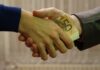 Мицкоски најави дека се следат уште неколку случаи на сомнежи за корупција во институциите – ги охрабри граѓаните да пријавуваат ако од нив се бара мито