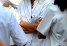„МОЈ ТЕРМИН“ ДА НЕ СТАНЕ ПЛАТЕН ТЕРМИН, КЛЕКОВСКИ НАЈАВИ ТРАНСПАРЕНТНОСТ НА ДОПОЛНИТЕЛНАТА ДЕЈНОСТ НА ДОКТОРИТЕ