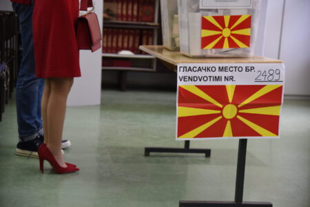 На штикли тешко се стигнува до функции!