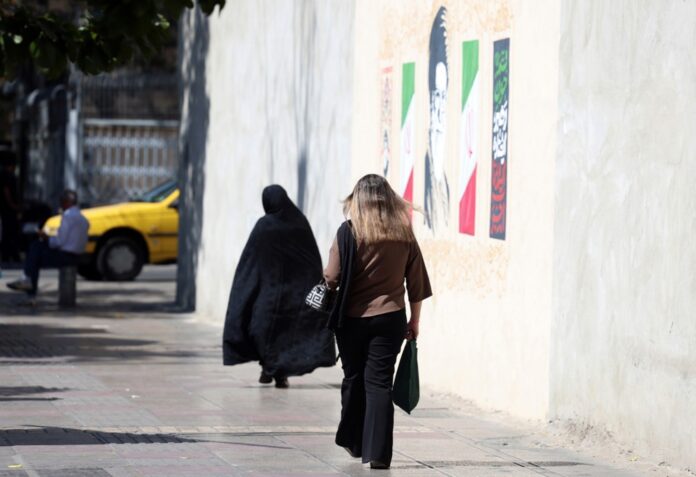 Fourth anniversary of protests following death of Mahsa Amini