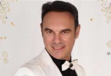 Министерот за eстрада го слави 52. роденден!
