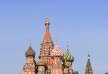 Русија ја обвини Украина за „директни закани“ врз цивилното воздухопловство