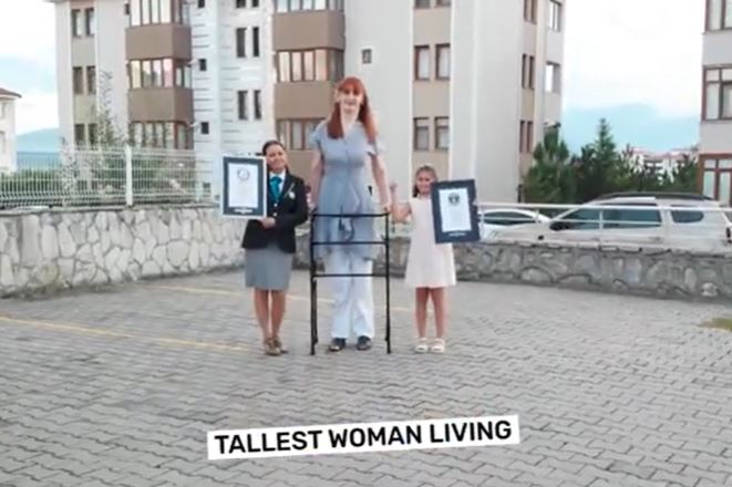 NAJVISOKA ZENA