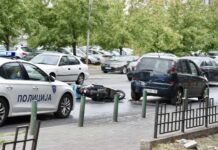 Сообраќајна несреќа кај „Нова Македонија“: Повреден доставувач на „Волт“/ФОТО