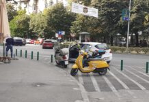 На две тркала за поевтино низ градскиот метеж