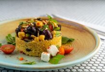 Ручек готов за 10 минути: За оваа вкусна салата не мора ниту да го вклучувате шпоретот