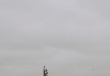 НАТО откриле руски подморници на Арктикот: Вежбале напади врз подводни кабли/ФОТО
