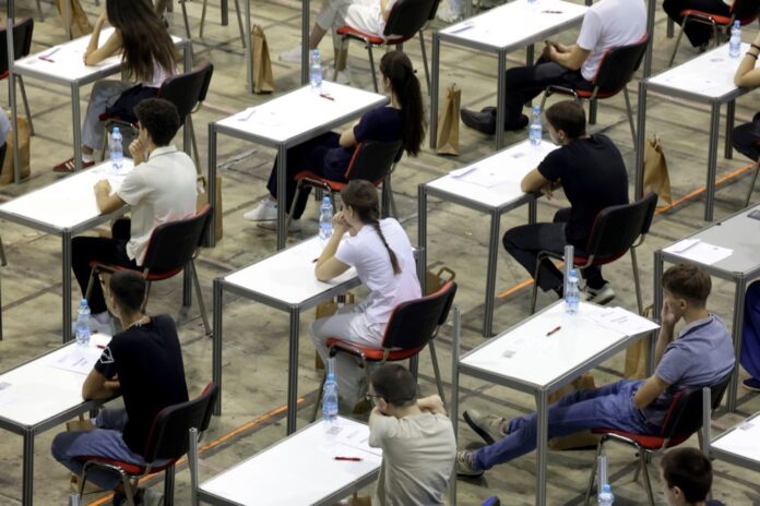 Belgrade Electrical Engineering University Entrance Exam kicks off