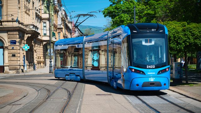tramvaj zagreb pexels-odalv-37274107