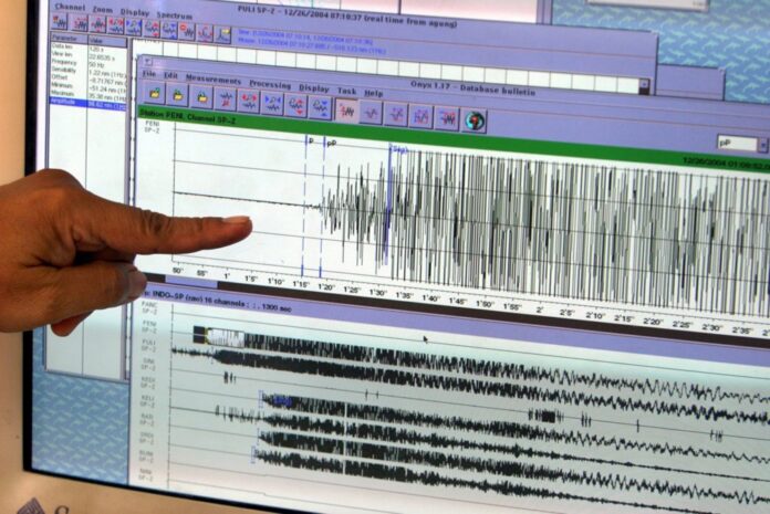 INDONESIA EARTHQUAKE SEISMOGRAPH