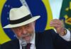 Неизвесна изборна трка во Бразил: Граѓаните бираат меѓу Лула и Болсонаро