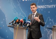 Муцунски: Позициите меѓу двете земји се значително оддалечени