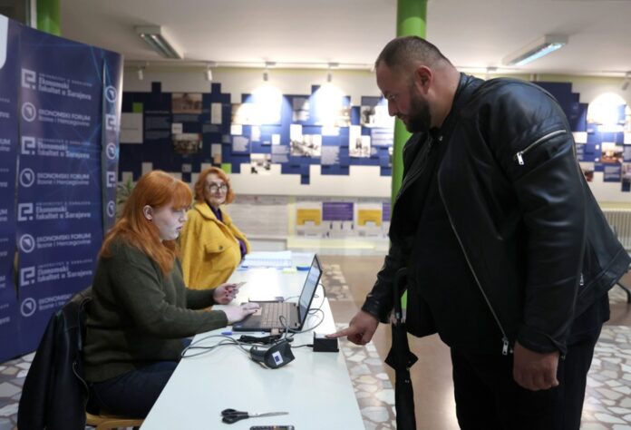 Bosnia and Herzegovina holds municipal elections