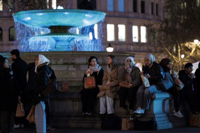 Open Iftar Ramadan event held at Trafalgar Square in London