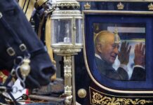 Кралот Чарлс на турнеја по Карибите: Поранешните британски колонии бараат репарации поради ропството