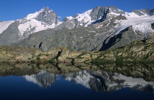 alpi pexels-philippe-serrand-337910945-14139863