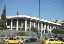 Американската амбасадорка предизвикува контроверзии во Грција