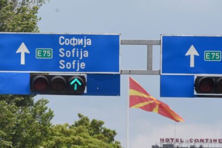 Средба во Софија ќе има, ама ќе има ли пробив за Македонија?!