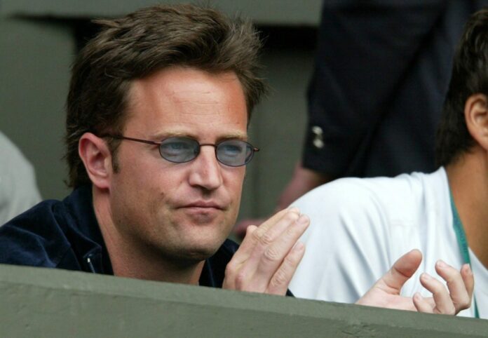 MATTHEW PERRY APPLAUDS